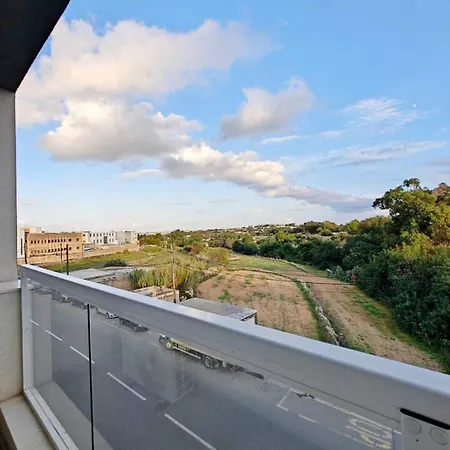 Valley View 1 卢加